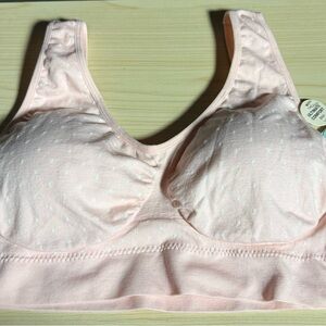 Elegant Light Pink Bra with Subtle Dots